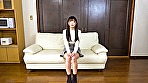 素人娘の全裸図鑑12 今時の女の子13名が恥らいながら脱衣していく様子をじっくり撮影した、変態紳士のためのヘアヌードコレクション 画像1