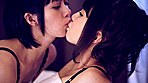 マブダチとレズれ！ 友田彩也香 朝倉ことみ サンプル画像14