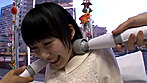 顔出し！女子大生限定 マジックミラー号 素人娘初めての電マ体験 ～パンティの染みができてもオマ◯コ汁の糸が引いても悶絶イキ我慢！～ in池袋 サンプル画像15