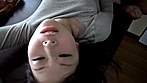『自慢の愛妻を貸し出して友人棒で寝取られたい！』不甲斐ない早漏SEXに満足していなかった妻が友人の絶倫チ○ポで激ピストンされ理性が崩壊！！旦那の目の前で「中に出して」と激しく腰をうねらせる不貞妻 サンプル画像15
