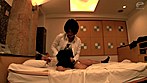一般男女モニタリングAV 会社の同僚と一夜限りのお泊りミッション企画 終電を逃した社会人男女がラブホテルで1発10万円の過激な連続射精セックスに挑戦！日頃から気になっていた同僚女子の身体にふれた既婚の上司チ○ポはフル勃起！恥じらいつつもラブホのエッチな雰囲気で濡れちゃった女子社員マ○コ！大人な男女が全てを忘れて互いの身体を求めて乱れる秘密の生セックスは1度の射精じゃおさまらない！4組合計中出し16 サンプル画像21