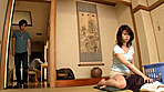 近親［無言］相姦 目の前にお父さんがいるのよ･･･ 加藤ツバキ