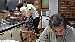 近親［無言］相姦 隣にお父さんがいるのよ･･･ 円城ひとみ サンプル画像5