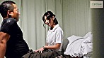 患者さんは見た！ナースステーションでオナニーをおっぱじめた夜勤中の人妻看護師の言い訳 サンプル画像2