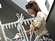 人妻胸チラ 下巻 サンプル画像10