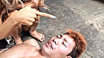 男をバカにして小便を飲ませる黒ギャル 画像16