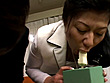 リストラ熟女派遣社員が光熱費＆子供の学費稼ぐため賞金100万円AV出演権目指しカメラの前でエロ合戦！ サンプル画像8