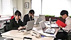 嵐の夜、会社に閉じ込められた女上司と二人きり 翔田千里 サンプル画像9