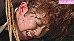 こんな可愛い娘が捜査官だったなんて。そして悪いヤカラたちに捕まっちゃうなんて。 画像1