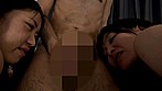 街で見つけた仲良し母娘がエッチなゲームに挑戦！！2 欲求不満な母親の淫らな姿と思春期の娘の裸体に思わずフル勃起！！なんと･･･禁断の親子丼がタップリ撮れました！！！ サンプル画像5