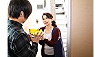 地元の底辺校を卒業⇒上京して5年、いまだにフリーターのボクにまさかのモテ期！？同年代の女子には全然モテないボクをやたらとイケメン扱いしては一人暮らしのアパートに来て何かと世話を焼いてくれるパートのおばちゃんたちとの不倫にハマってしまった vol.3 サンプル画像1