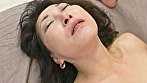 淫乱四十路女 私、感じるとアソコからぐっちょり愛液が溢れ出しもの凄く気持ち良くなって喘ぎまくってイッちゃいます - Image 18