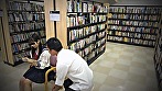 静かな図書室で起きた出来事。癒し系天然女子〇生・ツインテ激カワ美乳ギャル・黒髪清楚な透け肌〇リっ子・隠れビッチ淫乱デカ尻女子〇生・むっつりスケベな陰キャ女子〇生が静かに乱れる