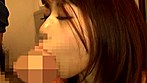 覗かせる人妻 吉口里奈 サンプル画像20