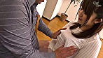 一見清楚で控えめな息子の彼女は実は巨乳でしかも騎乗位がヤバすぎる！ 浅田結梨 サンプル画像7