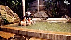 僕のことが大好きなママと、クラスで一番美人な友達のママで行った二泊三日の混浴温泉旅行 波多野結衣／よしい美希 サンプル画像6