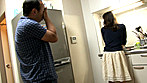 近親夜這い ～お母さん、僕はもう我慢できない～ サンプル画像2