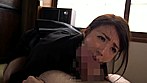 夫の親族に抱かれた未亡人 遺影の前で何度も絶頂を繰り返す 一条綺美香 サンプル画像21