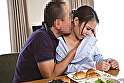 甲斐性無しの旦那に頼まれ仕方が無く他人棒の相手をする献身美尻妻 羽田つばさ サンプル画像1