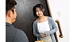 清楚なフリして爆乳で誘惑してくるこっそり痴女お姉さん 神坂朋子 - Image 14