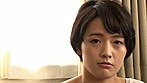 知人に中出しをお願いする夫と私 向井藍 サンプル画像3