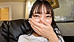 人妻である事を隠してまで他の男性が誘える雰囲気を作り繁華街のラブホテルに消えて行く･･･行きずりの不倫
