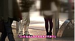 働くお姉さんに中出しナンパ！仕事中でも休憩中でもお構いなし！！ サンプル画像18