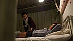 真夜中に発情しちゃった人妻看護師との不倫SEX 12人4時間 サンプル画像1