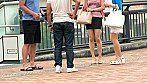 美魔女ナンパ！！しみけんが唸らす！熟女の理性吹き飛ぶ生FUCK！お台場編 サンプル画像17