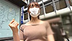性欲旺盛な地方妻が越境開放セックス「今日、主人には内緒で来ました･･･」他人棒を求めて上京してきた美人妻に媚薬で焦らし高めて膣奥大量生中出し！！ 画像1