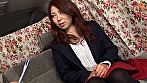 厳選！極美味熟女ナンパ 肉汁溢れる完熟BODY BEST SELECTION 10時間39名 DX - Image 1