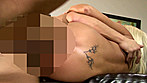 【字幕】HUSTLER発2本組！人妻の柔らかな巨乳にうずもれて･･･／初めて経験した巨乳妻のテクニック サンプル画像13