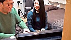 とめどない潮吹き！拘束具と目隠しで乱れる若ママ 画像1