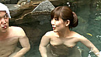 彼氏にフラれた姉がドタキャンされた温泉旅行に僕が代わりについていったらまさかの混浴露天風呂で相部屋！ サンプル画像2