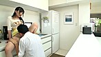 16周年記念SP 一度仕方なく許してしまった近所の絶倫少年とズルズル性交を重ねるうちに若いチ◯ポでの絶頂にハマってしまい、ダンナにバレるスレスレで何回も中出しされ続けた敏感巨乳若妻 サンプル画像21