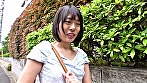 代々木で見つけた超敏感お嬢さんがヌルヌル素股に挑戦！何度イッてもガン突きピストンで連続中出し！ サンプル画像1