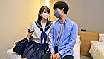 【学生カップル】お小遣いに釣られて応募してきた青春♂♀♪初恋ラブラブ♪リアルSEX撮らせていただきました。彼氏の一生懸命な腰振り手つなぎ正常位で愛のゴム中出し♪