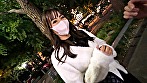 人妻あすかさん 30歳 ヤリチン筋肉男たちと浮気3P汗だく中出しハードSEX - Image 1
