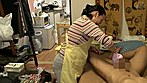 巷で噂の『おばさんレンタル』サービスを呼んでどこまで出来るか試してみた結果･･･真剣に悩みを相談したら意外と親身になってくれて最後は中出しセックスまでやらせてくれた！ 11 サンプル画像9