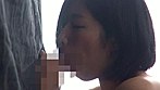 女性限定のソーセージ新製品試食モニターにやってきたセックスレス熟女に、ソーセージと称して本物黒光りチ〇ポ見せつけたら、発情して中出しSEXまで持ち込めるのか！？ サンプル画像9