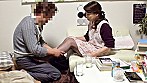 巷で噂の「おばさんレンタル」サービス 1人目 「これ履いてください！」網タイツを身に付けて掃除して欲しいとお願いしてみた！ 2人目 現役PTAの厳格なおばさんの鉄壁なガードをヒットアンドアウェイで口説いてみた！ サンプル画像11