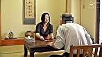 団地の掲示板に『オイルマッサージいたします。』マッサージ資格勉強中のおっさんが、団地熟女に発情マッサージしてみたら淫行できるのか！？ サンプル画像2
