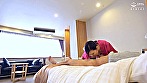 【巷で噂のメンズエステ】熟女マッサージ師に裏オプ交渉生ハメ中出しSEX 6 サンプル画像7