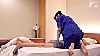 【巷で噂のメンズエステ】熟女マッサージ師に裏オプ交渉生ハメ中出しSEX 6 サンプル画像21