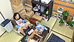 内職の面接に来たおばさんが家計に困っているので、もっと単価のいい仕事を紹介しますよとアダルトグッズの検品作業をさせて一人にしてみたら･･･勝手に乱用する人が絶えなくて、悩みを聞くと欲求不満らしく･･･そのモヤモヤを中出しセックスで解消してあげた 「アダルトグッズだらけの部屋で二人きりになった母と息子は果たして禁忌を破って近親相姦セックスしてしまうのか？」･･･裏でお母さんにだけこっそり成功報酬の話をしておきました。 総集編19人8時間