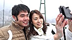 【美熟女】スレンダー美人母と旅先性交 サンプル画像1