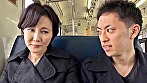 小さい乳輪の黒短髪の母と温泉旅先性交 画像1