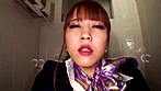 キャビンアテンダントの黒パンスト美脚にそそられた僕はフル勃起。恥ずかしいと思ってたら彼女たちはナイロンに包まれた脚で誘惑して来た！ サンプル画像17