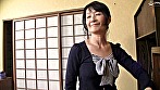 母にHないたずら！家の中でエロハプニング！4時間 サンプル画像13