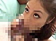 彼氏以外のペニスを見るのは久しぶり！素人娘にセンズリ鑑賞からの手コキ実演をお願いしたらとんでもない結果に！？ サンプル画像18
